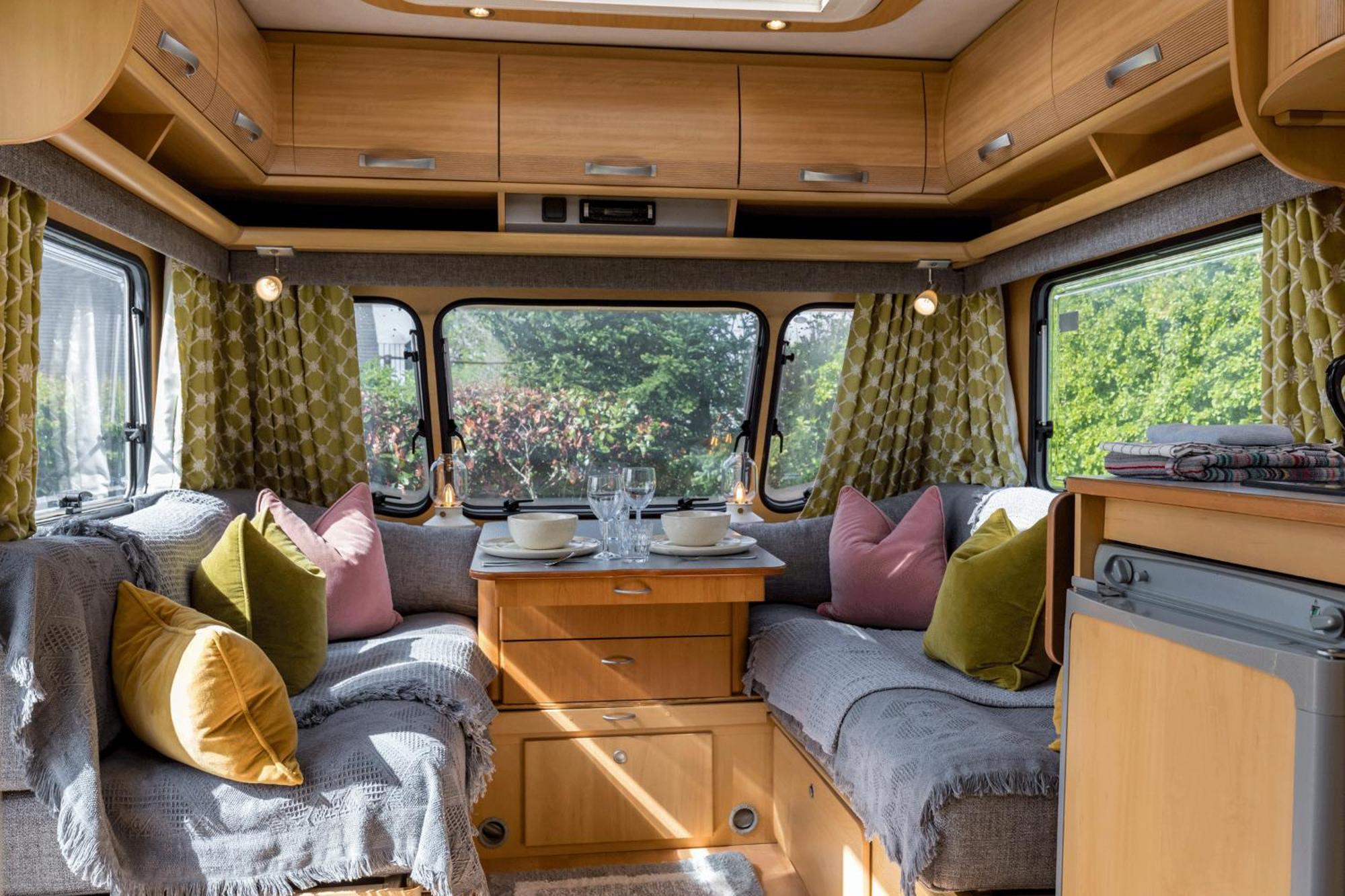 Cosy Caravan On Luxury Campsite Hulme End エクステリア 写真