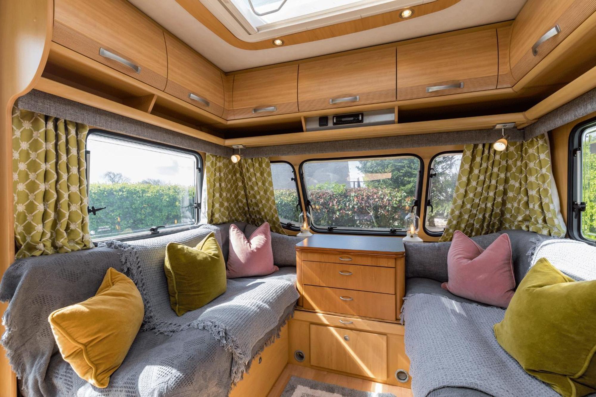 Cosy Caravan On Luxury Campsite Hulme End エクステリア 写真